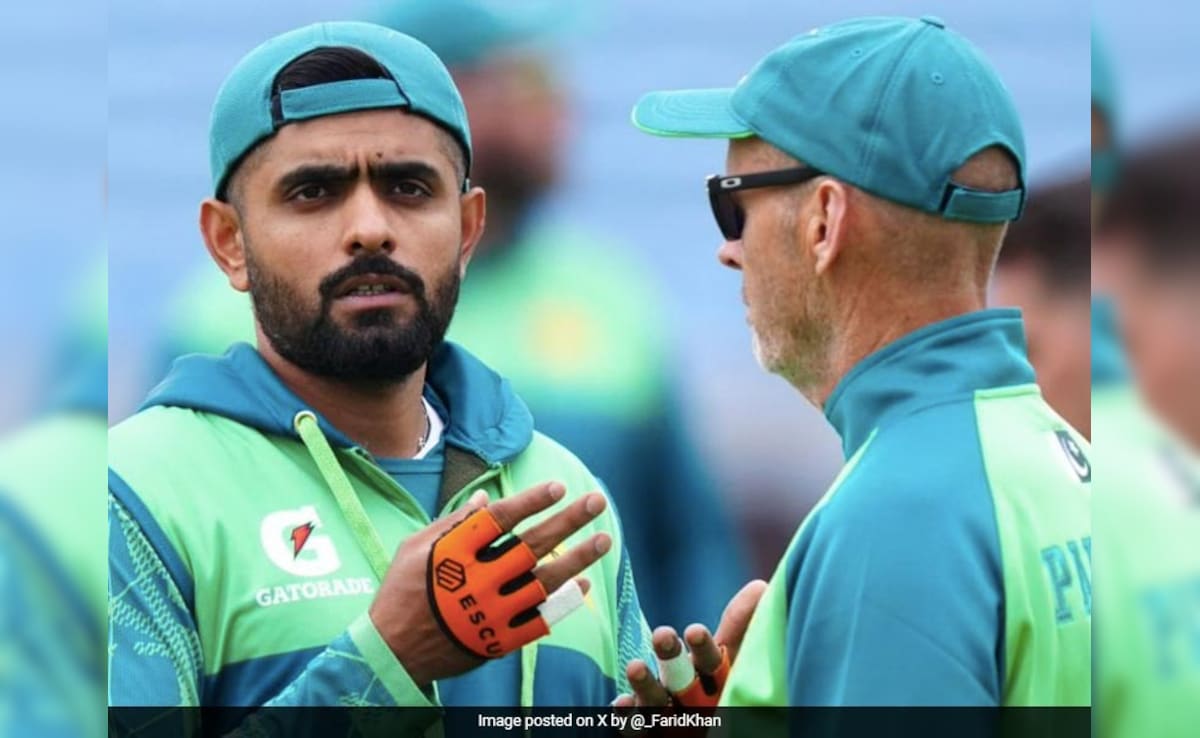 F8quv668 Babar Azam And Gary Kirsten Twitter 625x300 06 June 24.jpg