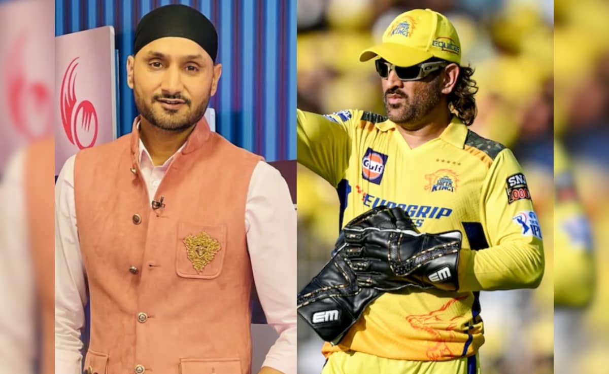 O1adj93 Harbhajan Singh Ms Dhoni X 625x300 03 October 24.jpg