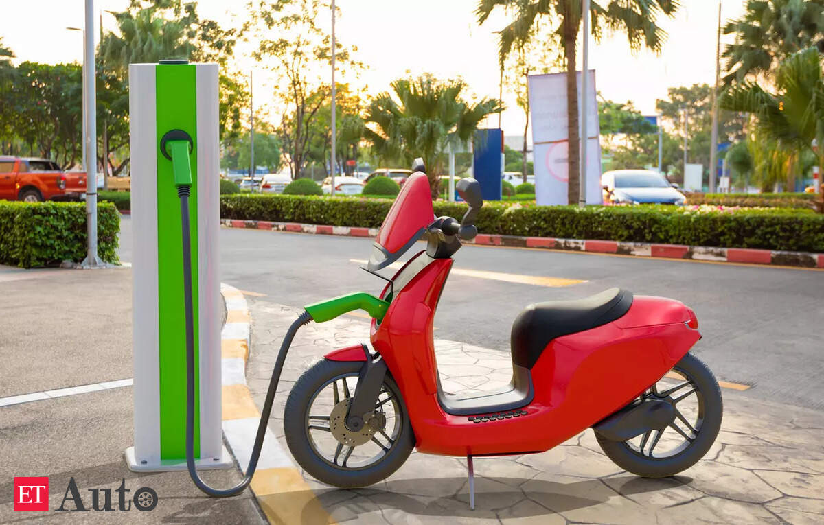 Electric Two Wheeler Sales Up By A Third In 2024 Market Doubled In Just Two Years.jpg